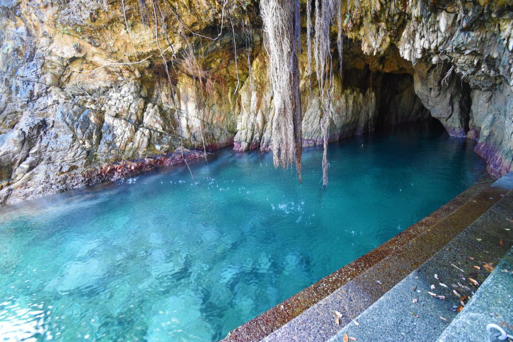 絶対行きたい 清水の穴場スポット 神秘なる青の洞窟 松尾漁港 レペゼン高知